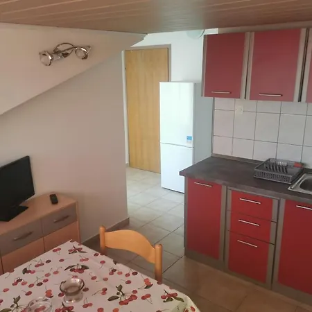 Lägenhet By The Sea Mandre, Pag - 205