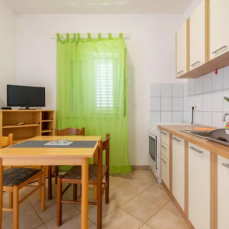 By The Sea Mandre, Pag - 205 Apartment *